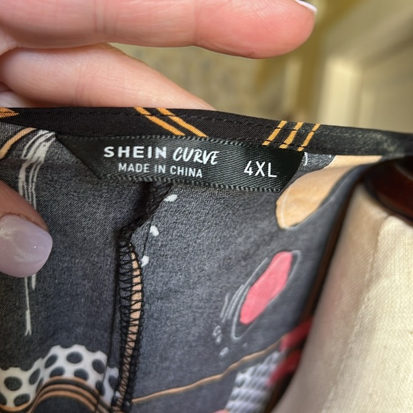 Colorful Dress - Picture 4 of 4